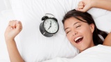 Встречаем новый день с улыбкой: как заставить себя встать с кровати?