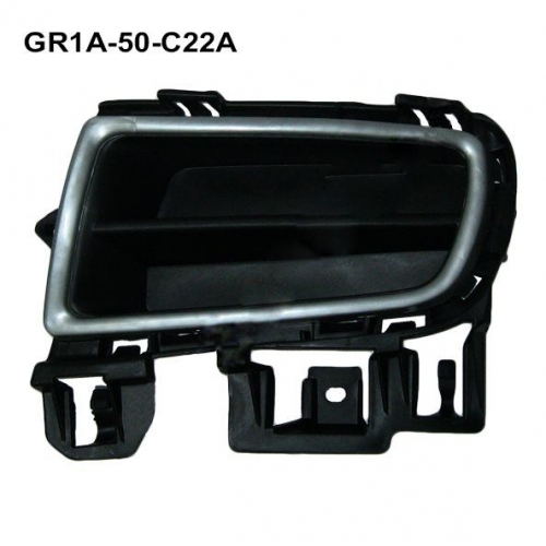 Купить (GR1A-50-C22A) Заглушка противотуманной фары с окантовкой левая (L) Mazda-6 (GG) в интернет-магазине Ravta – самая низкая цена