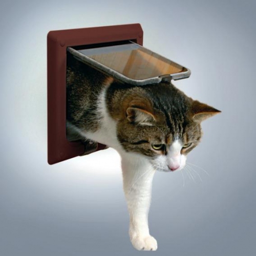 Купить Дверца TRIXIE для кошки коричневая, "de Luxe" с 4 функциями в интернет-магазине Ravta – самая низкая цена